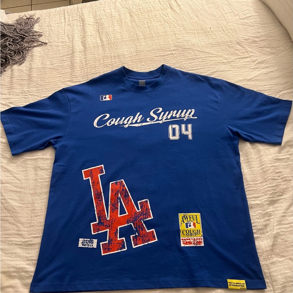 Blue Graphic T-Shirt with LA Design